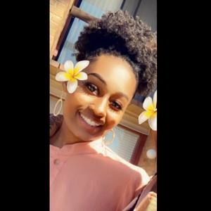 Meet your Posher, Deerica